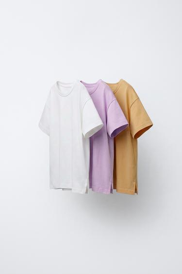 Набор из трех однотонных футболок