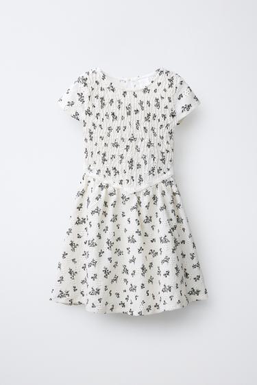 Zara Платье с цветочным принтом