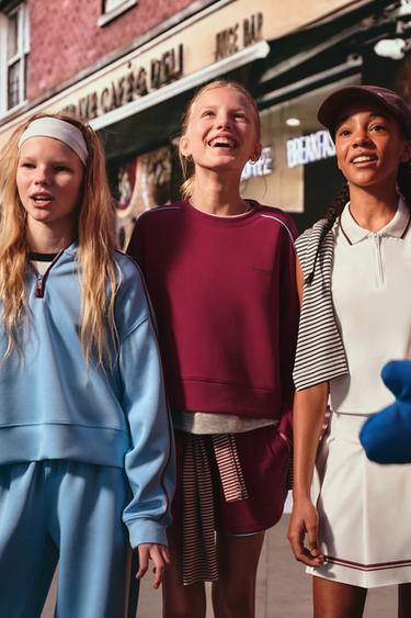 Zara Худи с контрастными деталями