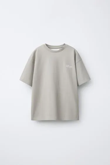 Футболка Heavy Weight с надписью