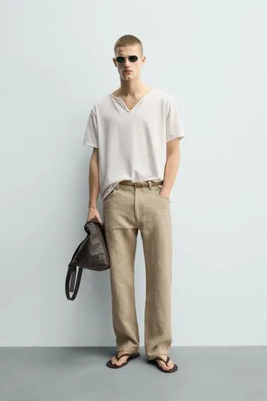 Футболка с широким неправильным воротником- Заказать в России