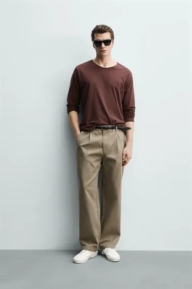 Брюки чинос  со складками