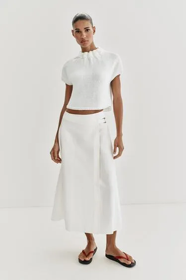 Трикотажный топ с воротником со сборками- Заказать в России