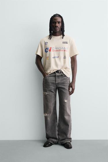 Zara Футболка из ткани с эффектом потертости и принтом