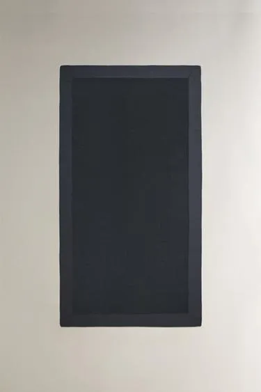 Пляжное полотенце с контрастными текстурами- Заказать в России