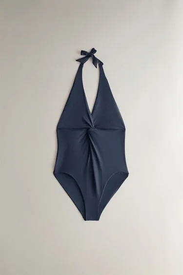 Купальник для пляжа с завязкой на шее