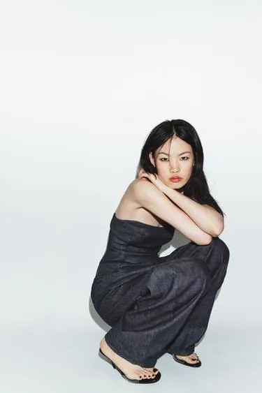 Виниловые босоножки на каблуке- Заказать в России