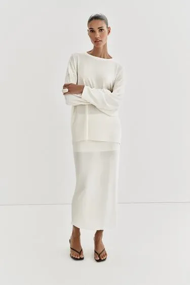 Свитер оверсайз из тонкого трикотажа- Заказать в России