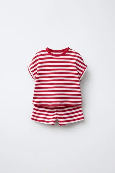 Комплект из футболки и шортов Wayas вафельный