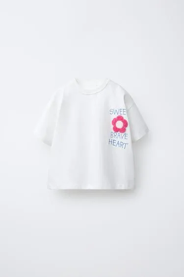 Футболка с вязаными цветами крючком- Заказать в России