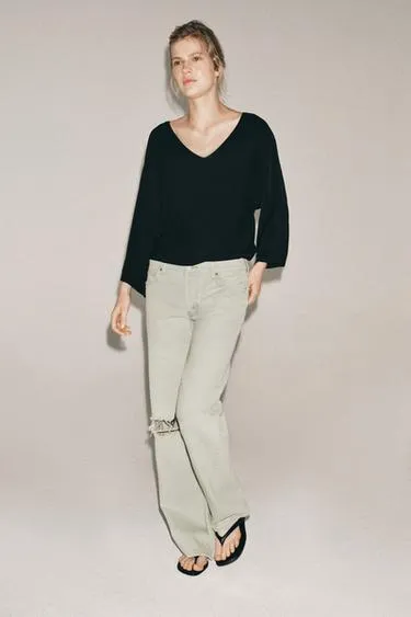 Джинсы -Fit с низкой посадкой и разрывами — коллекция Zara «Zw»- Заказать в России