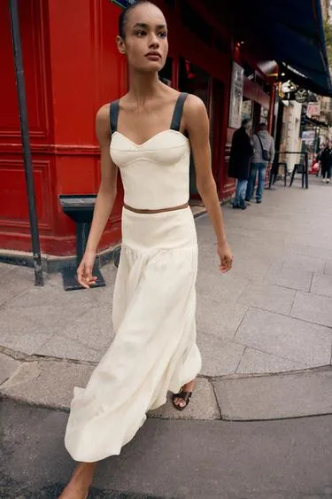 Трикотажный топ с контрастными бретелями- Заказать в России