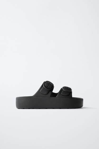 Zara Сандалии из каучука с пряжками
