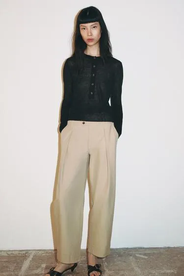 Свитер на пуговицах