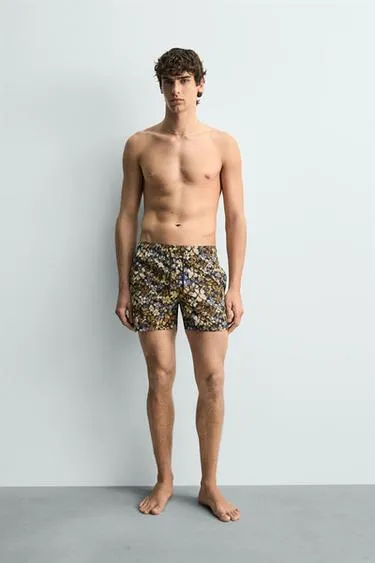 Плавки с цветочным принтом