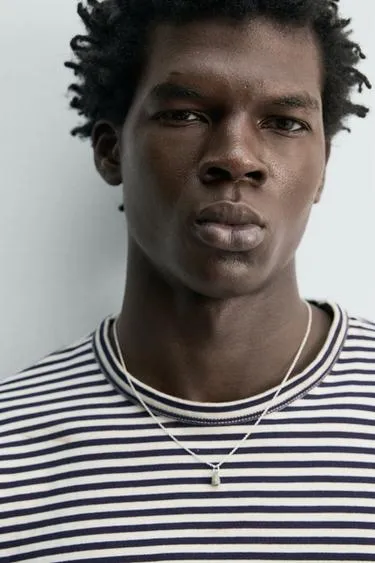 Цепочка с подвеской из камня