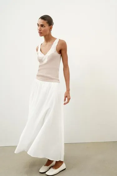 Топ в рубчик с кружевом