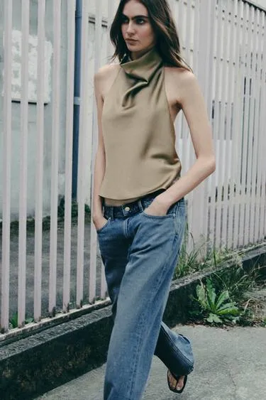 Атласный топ с горловиной халтер- Заказать в России