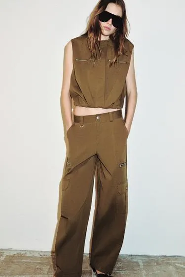 Объемный жилет на молнии- Заказать в России