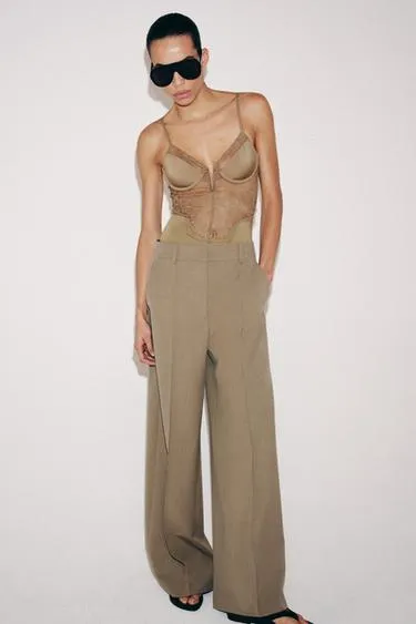 Кружевное боди из полиамида- Заказать в России