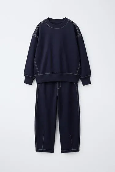 Комплект из толстовки и брюк из футера с отстрочкой
