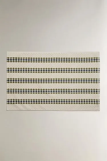 Велюровый коврик для ванной с геометрическим узором