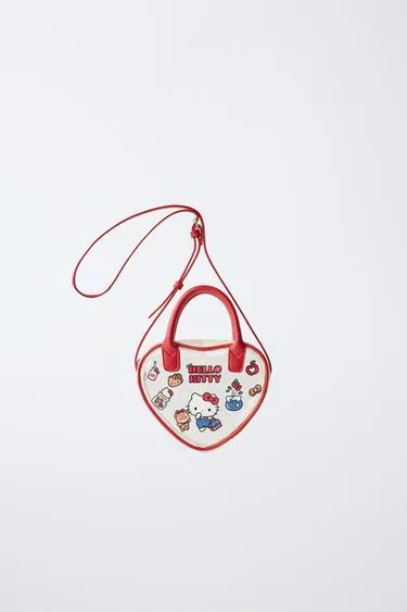 Сумка с плечевым ремнем в форме сердца Hello Kitty © Sanrio