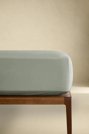 Простынь на резинке percale | 30 см (300 нитей)