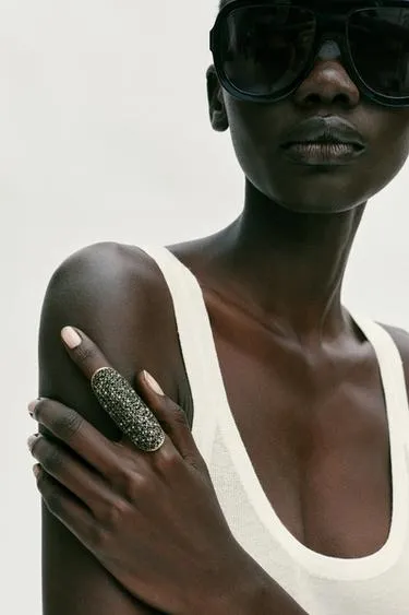 Кольцо-челнок со стразами- Заказать в России