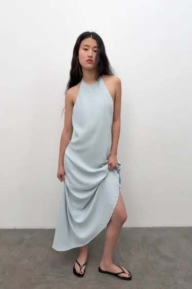 Свободное платье с горловиной халтер- Заказать в России