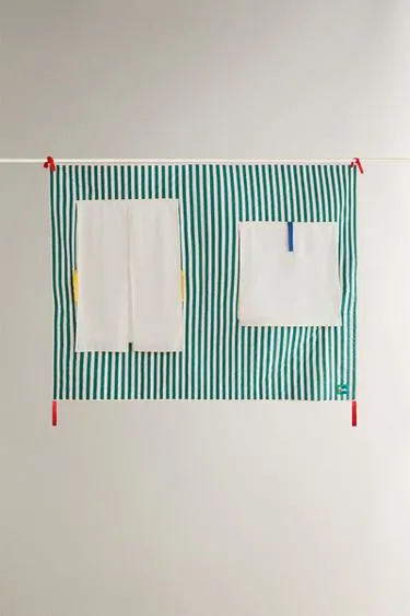 Детские хлопковые шторы kids x the animals observatory с окнами- Заказать в России