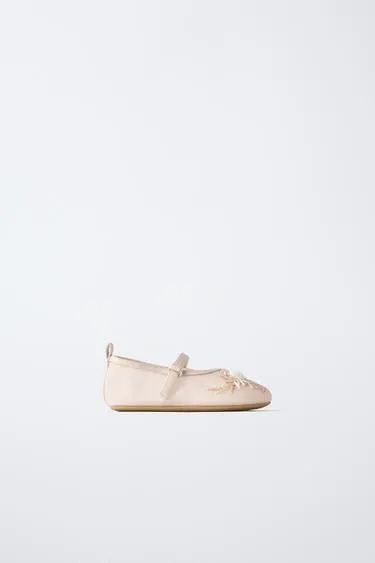 Туфли на ленте с цветами из органзы