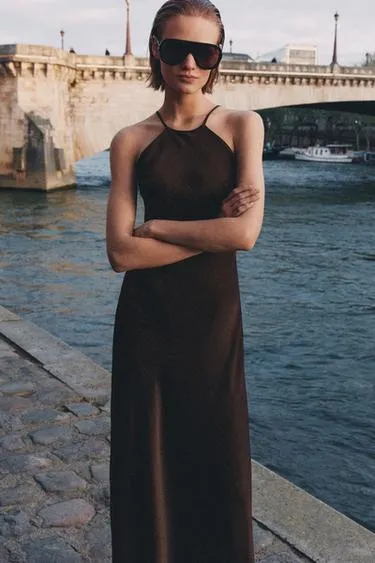 Атласное платье халтер Zw Collection