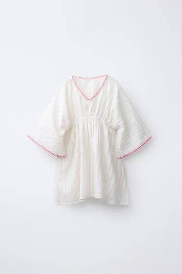 Кафтан с блеском и контрастными деталями- Заказать в России