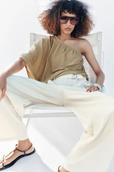 Топ асимметричного кроя