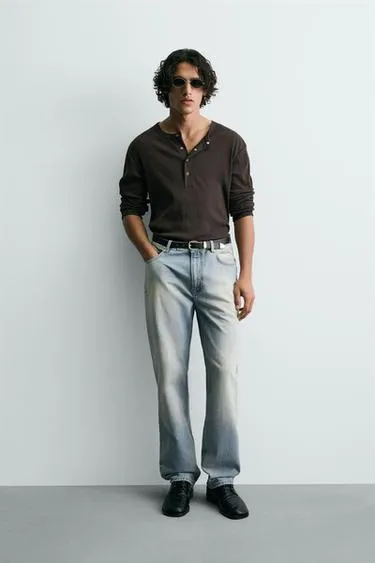 Джинсы Straight Fit