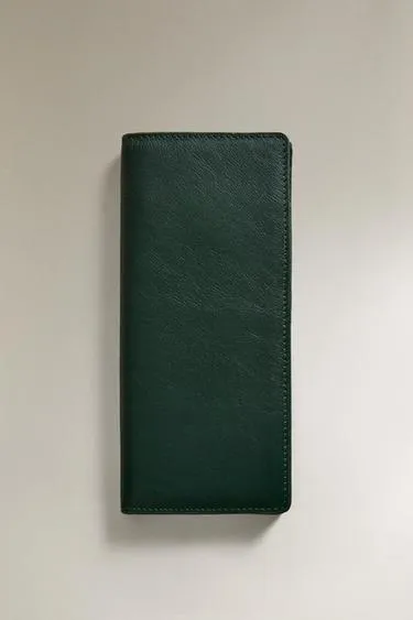 Кожаный органайзер для путешествий