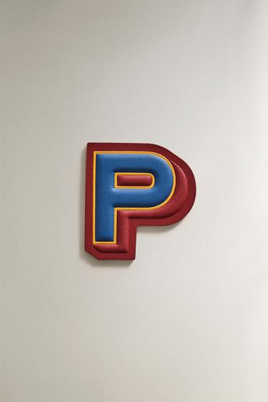 Zara Термонаклейка из кожи с буквой P