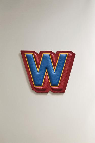Zara Кожаная нашивка с буквой W