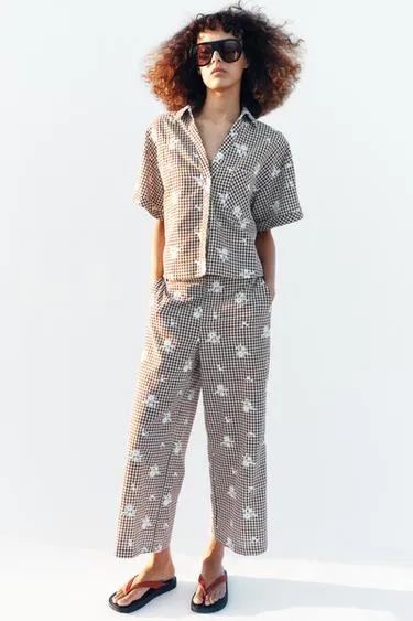 Брюки-кюлоты в клетку с вышивкой