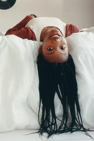 Красная куртка- Заказать в России