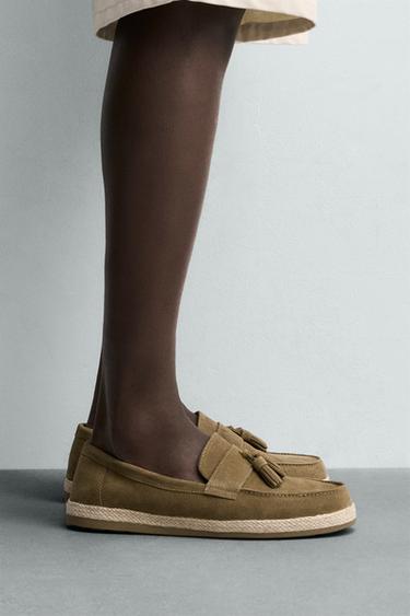 Zara Повседневные кожаные лоферы с кисточками