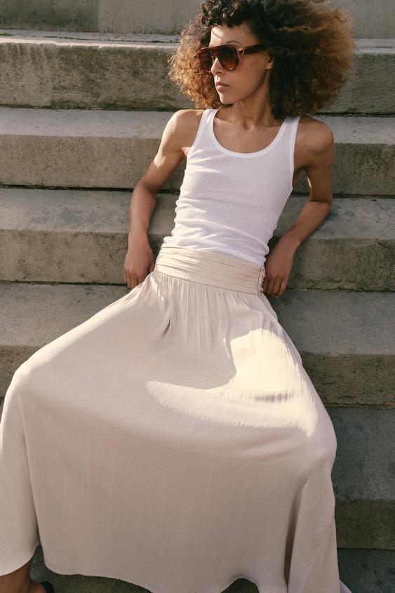 Zara Атласная юбка миди купить с доставкой.