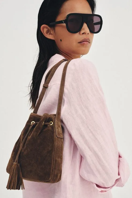 Мини-сумка из сжатой кожи