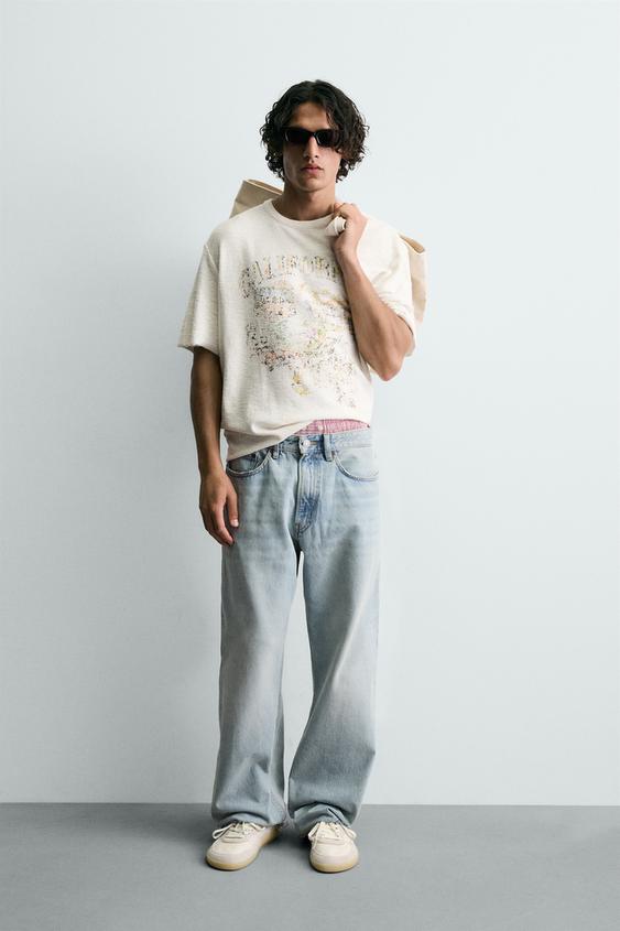 Zara Футболка с принтом и эффектом потертости купить с доставкой.