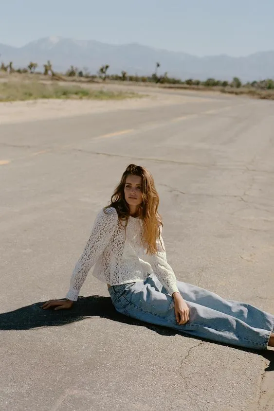 Двубортная куртка с кружевом- Заказать в России