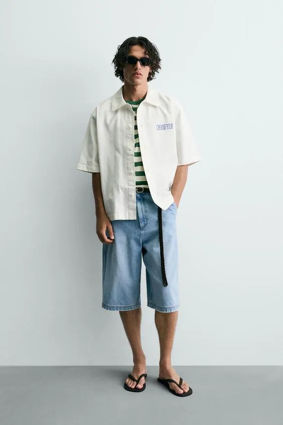 Рубашка с контрастным принтом и эффектом потертости