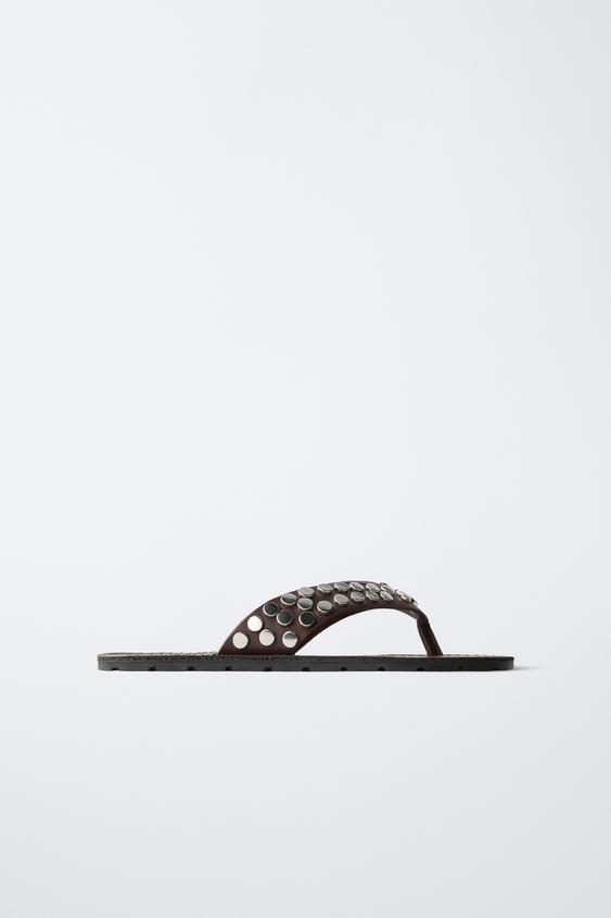 Сандалии с заклепками- Заказать в России