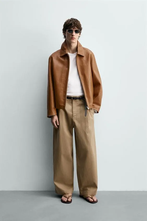 Кожаная куртка классического кроя- Заказать в России