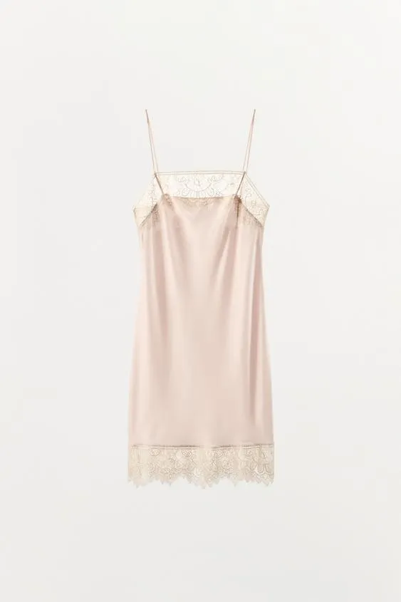 Атласное платье-комбинация с кружевом- Заказать в России